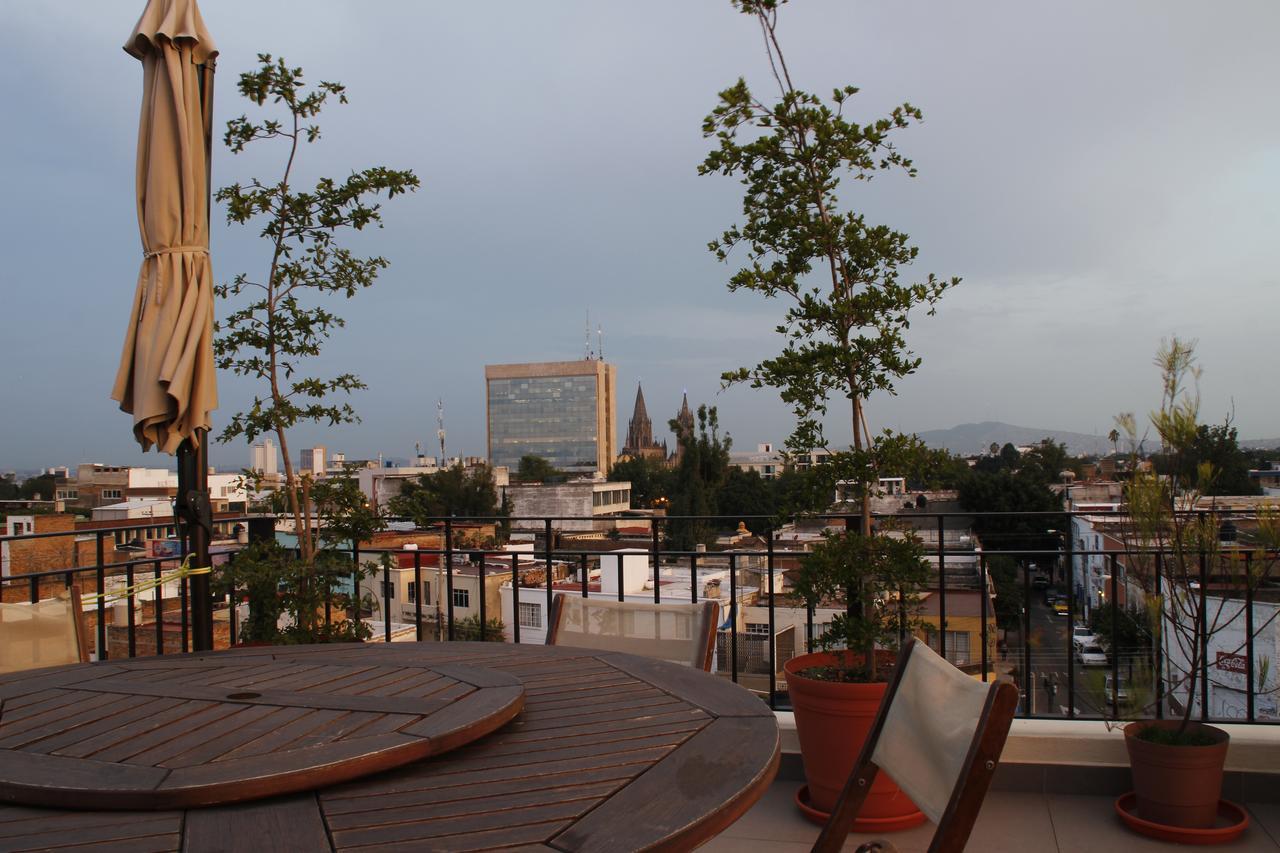Suites Chapultepec Guadalajara Exterior foto