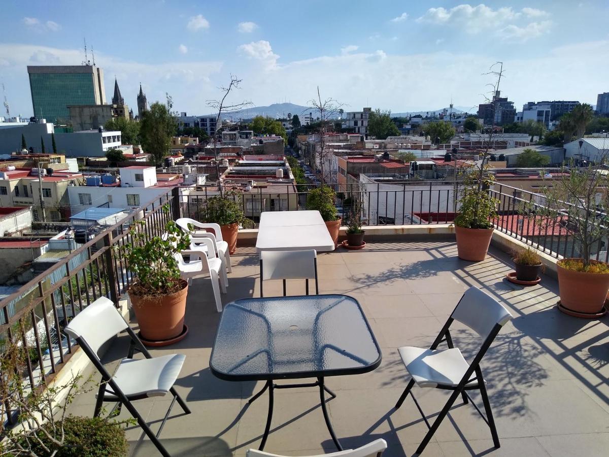 Suites Chapultepec Guadalajara Exterior foto